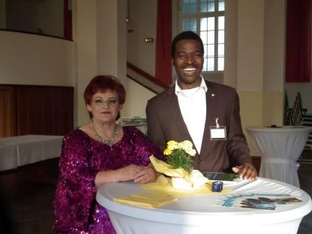 Evelyn mit Moses
